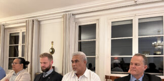 Le député Mikaele Seo a dîné à l'Assemblée nationale
