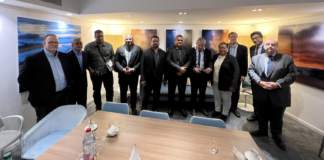 Mikaele Seo Visite Ponant